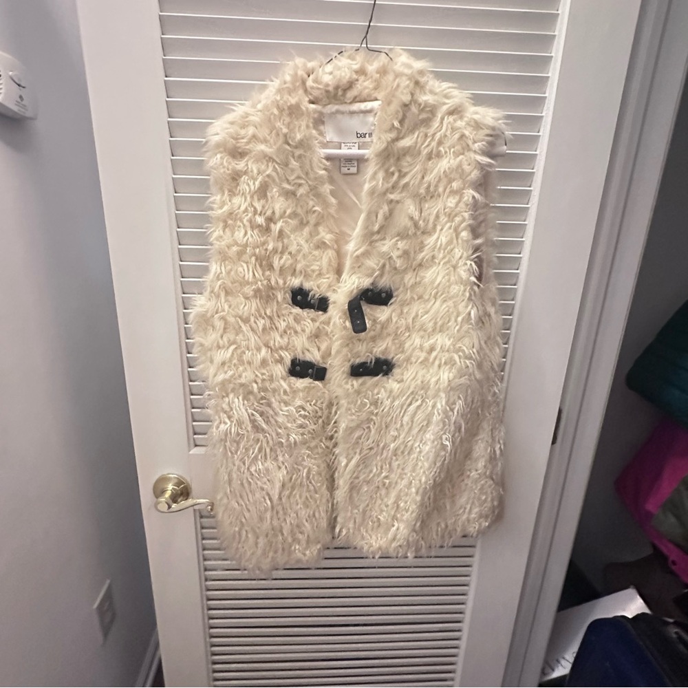 Bar III Women's Cream Teddy Jacket